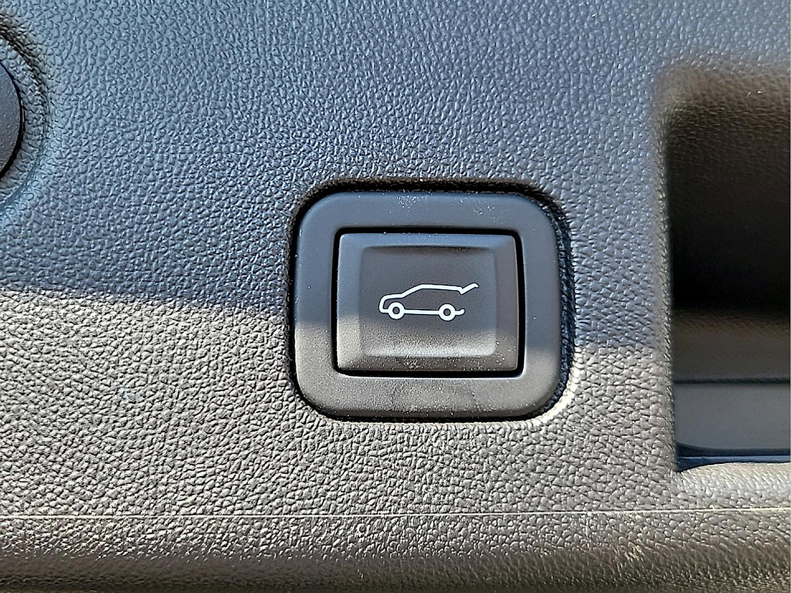 Used 2024 Chevrolet Equinox LT AWD/4WD image 28