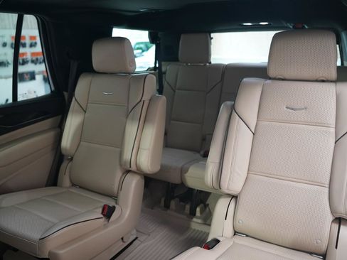 Used 2021 Cadillac Escalade Premium Luxury w/ Driver Assist Tech Package AWD/4WD image 35