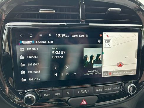 Used 2025 Kia Soul S image 29