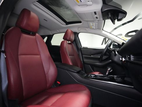 Used 2025 MAZDA CX-30 AWD 2.5 S w/ Preferred Package image 15