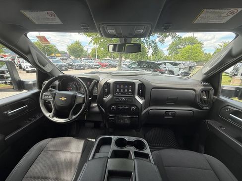 Used 2021 Chevrolet Silverado 2500 Custom w/ Custom Value Package AWD/4WD image 29