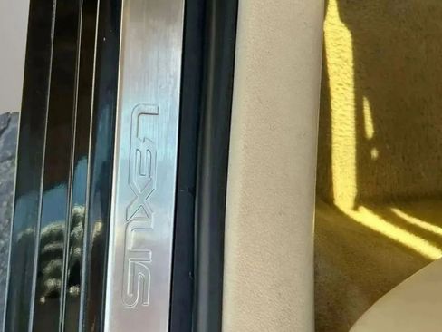 Used 2014 Lexus ES 350 w/ Luxury Package image 13