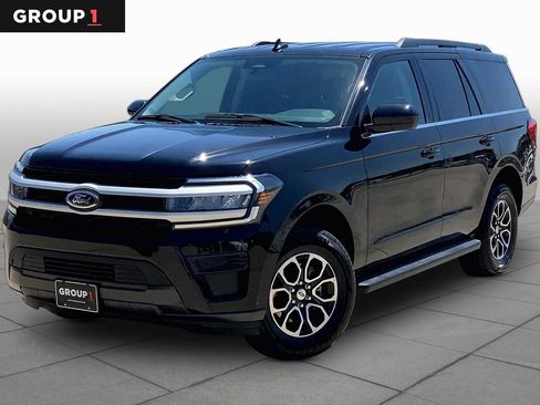 Used 2024 Ford Expedition XLT AWD/4WD image 1