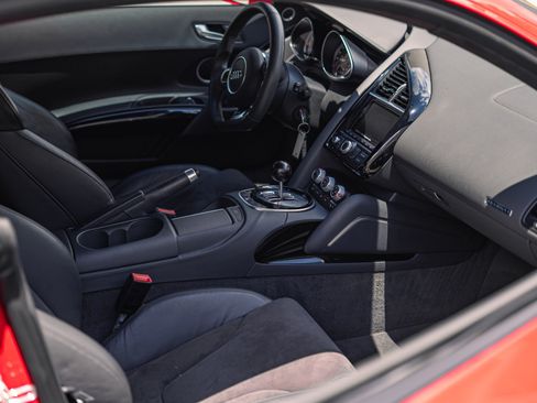 Used 2015 Audi R8 V8 AWD/4WD image 12