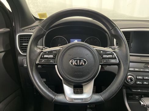 Used 2022 Kia Sportage Nightfall Edition image 5