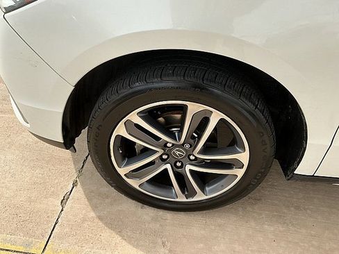 Used 2017 Acura MDX FWD w/ Advance & Entertainment image 9