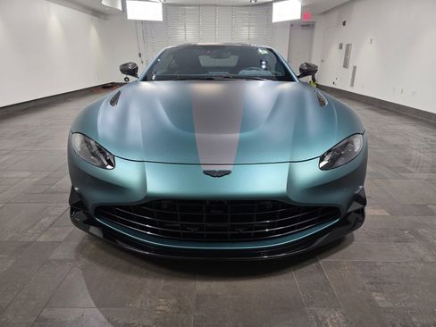 Used 2023 Aston Martin V8 Vantage Coupe image 7