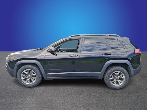 Used 2019 Jeep Cherokee Trailhawk AWD/4WD image 7