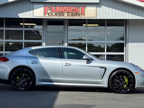 Used 2015 Porsche Panamera S RWD image 2
