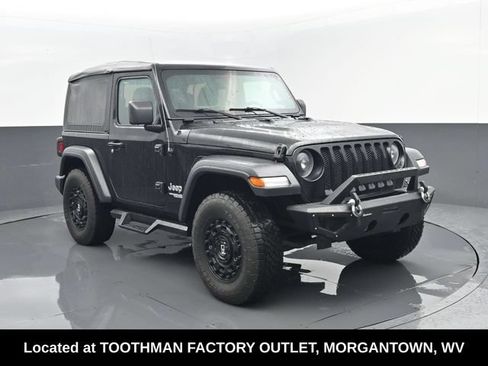 Used 2021 Jeep Wrangler Sport AWD/4WD image 3