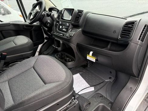 New 2026 RAM ProMaster 1500 w/ Convenience Group FWD image 7