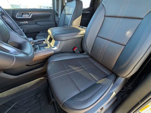 New 2026 Chevrolet Silverado 1500 High Country w/ High Country Premium Package image 13