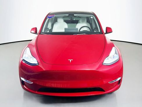 Used 2022 Tesla Model Y Performance image 2