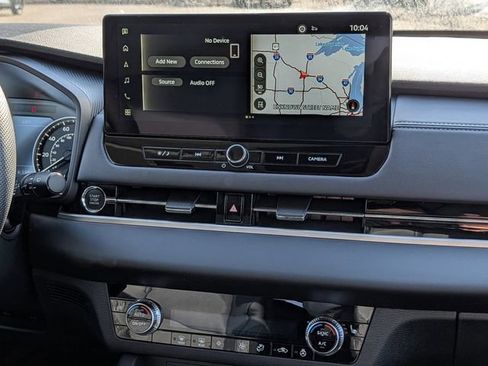 New 2026 Mitsubishi Outlander SE FWD image 9