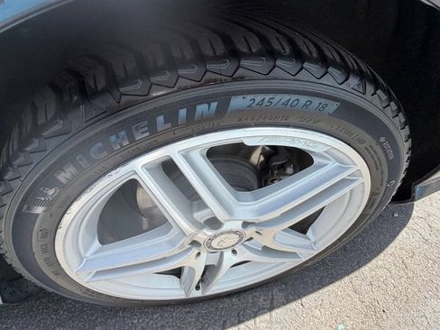 Used 2012 Mercedes-Benz E 350 4MATIC Sedan image 14