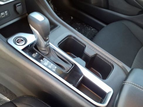 Used 2023 Nissan Sentra SV w/ All-Weather Package image 20