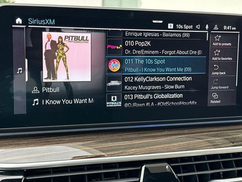 Used 2023 BMW 530e xDrive w/ Executive Package image 20