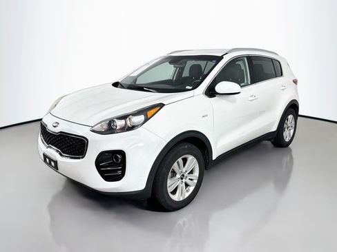 Used 2019 Kia Sportage LX w/ LX Popular Package AWD/4WD image 3