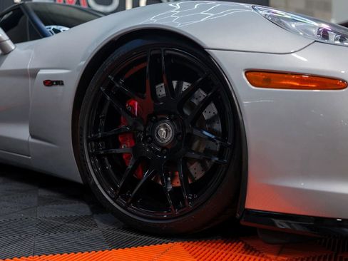 Used 2009 Chevrolet Corvette Z06 w/ Preferred Equipment Group image 5