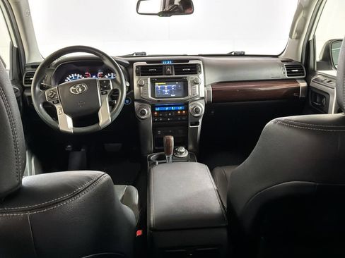 Used 2018 Toyota 4Runner Limited AWD/4WD image 19