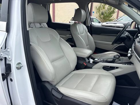 Used 2021 Kia Telluride S FWD image 16
