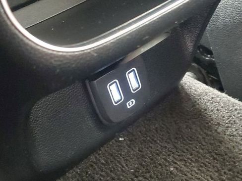 Used 2025 Genesis GV70 2.5T image 34