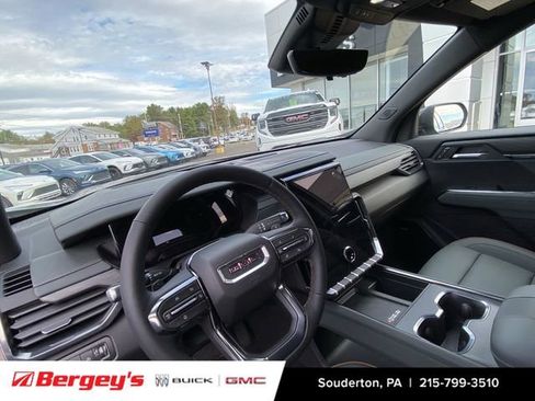 New 2026 GMC Acadia AT4 w/ Luxury Package image 11