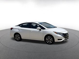 Used 2025 Nissan Versa SV FWD video 2