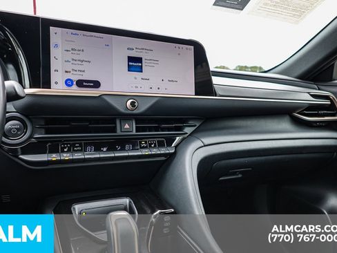 Used 2024 Toyota Crown XLE image 40