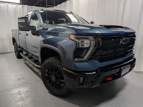 New 2026 Chevrolet Silverado 2500 LT w/ Trail Boss Package AWD/4WD image 2