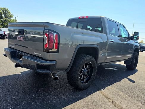 Used 2018 GMC Sierra 1500 Denali AWD/4WD image 9