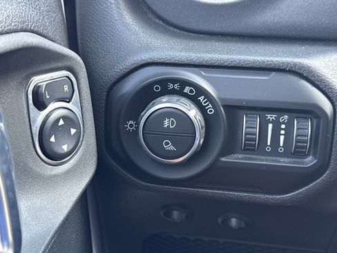 Used 2021 Jeep Gladiator Mojave image 22