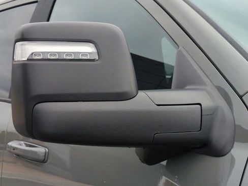 New 2026 RAM 2500 Limited AWD/4WD image 12