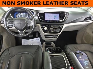 Used 2022 Chrysler Pacifica Touring-L video 2