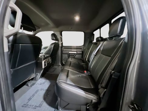 Used 2021 Ford F350 Lariat w/ Lariat Value Package AWD/4WD image 18