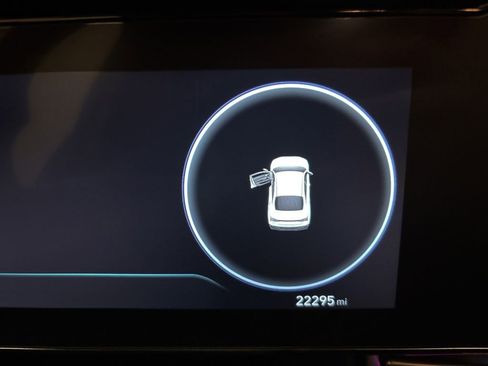 Used 2024 Hyundai Elantra SEL FWD image 15
