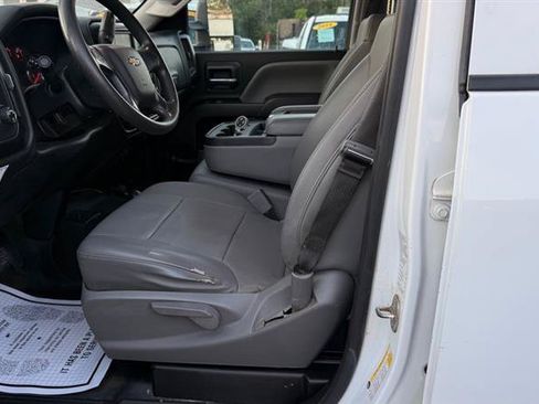 Used 2019 Chevrolet Silverado 2500 W/T w/ Snow Plow Prep Package AWD/4WD image 11