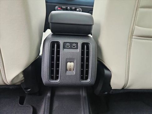 Certified 2025 MINI Cooper Countryman S AWD/4WD image 18
