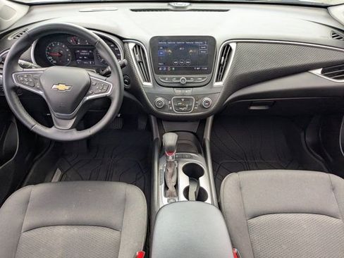 Used 2024 Chevrolet Malibu RS FWD image 14