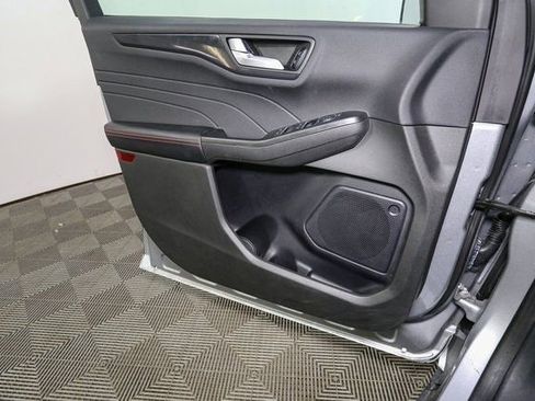 Used 2023 Ford Escape ST-Line w/ Tech Pack #1 image 40