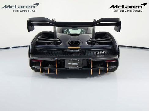 Used 2019 McLaren Senna RWD image 6