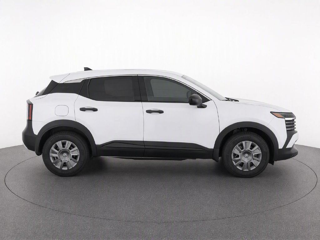 Used 2026 Nissan Kicks S FWD image 8