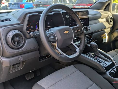 Used 2026 Chevrolet Colorado W/T w/ WT Custom Package RWD image 13