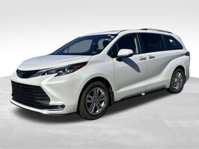 Used 2024 Toyota Sienna Platinum AWD/4WD 360° Tour