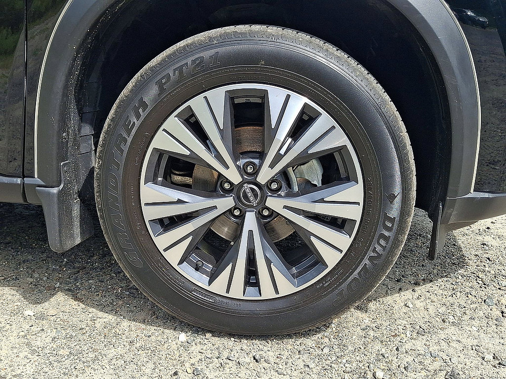 Certified 2023 Nissan Rogue SV AWD/4WD image 26