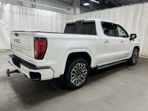 Used 2024 GMC Sierra 1500 Denali Ultimate AWD/4WD image 4