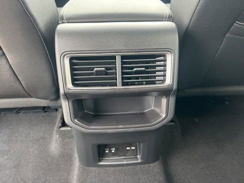 New 2026 Volkswagen Atlas Cross Sport SE AWD/4WD image 9