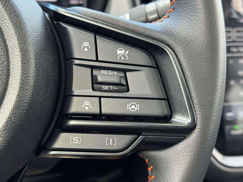 Certified 2024 Subaru Crosstrek 2.5i Limited w/ Crosstrek Mirror Package image 23