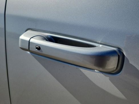 Used 2026 RAM 3500 Limited image 10