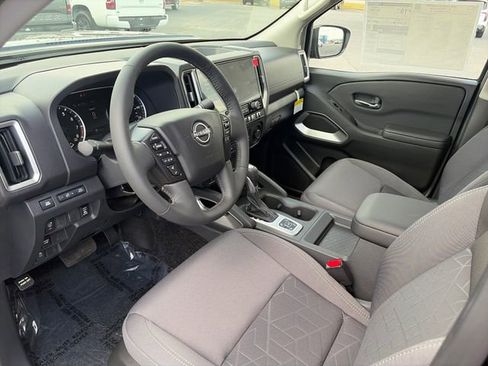 New 2026 Nissan Frontier 4x4 Crew Cab image 27